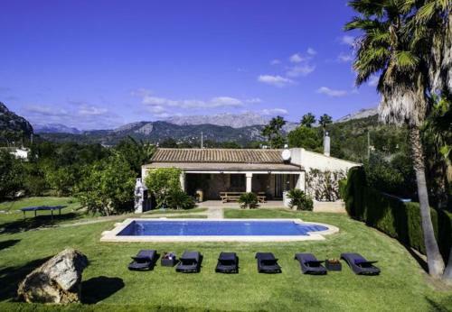 Villa In Pollenca Sleeps 6 Includes Swimming Pool Air Con And Wifi 5