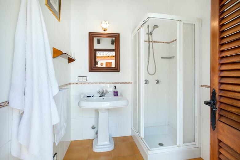 Charming Villa Mateu With Fantastic Pool