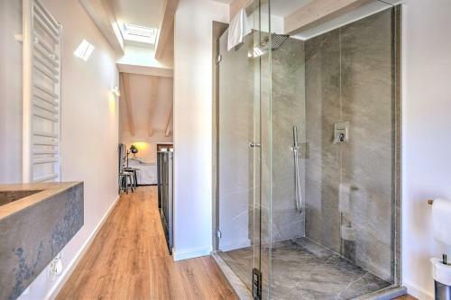 Villa In Pollenca Sleeps 5 With Pool And Air Con