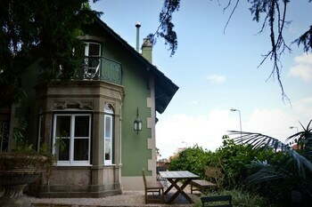 Hostal Oh Casa Sintra Rooms & Suites