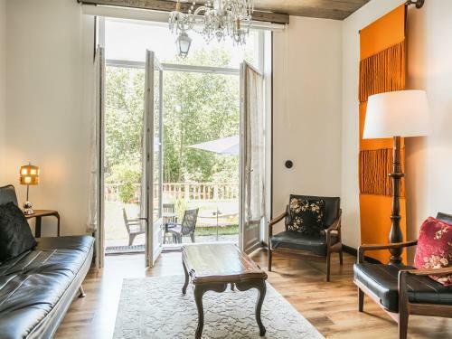 Hostal Chalet Saudade