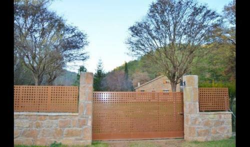 Ponts Villa Sleeps 6 With Pool
