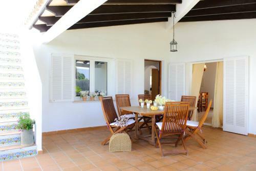 Villa Roca Nova