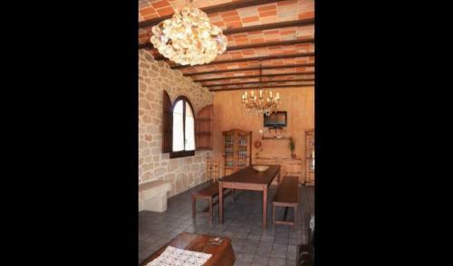 Prat de Comte Villa Sleeps 11 With Pool And Air Con