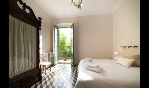 Villa In Prats de Llucanes Sleeps 22 With Pool