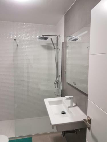 C�ntrico Apartamento Con Balc�n Cerca de La Playa