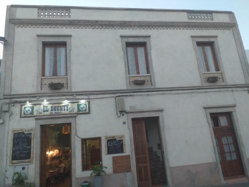 Hostal Agriturismo El Bounty