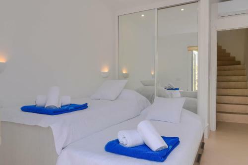 Rada de Moraira Villa Sleeps 6 With Air Con And Wifi