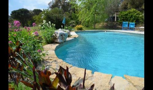 Quart D'onyar Villa Sleeps 6 With Pool