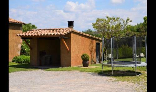 Puig-reig Villa Sleeps 8 With Pool