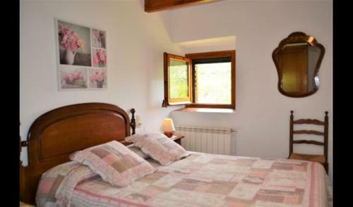Puig-reig Villa Sleeps 8 With Pool