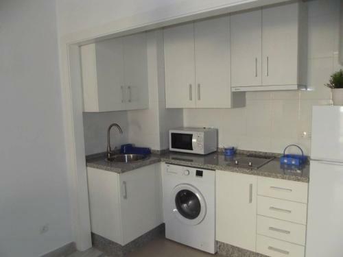 Apartamento En El Paseo Mar�timo Con Wifi Gratis