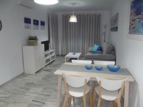 Apartamento En El Paseo Mar�timo Con Wifi Gratis