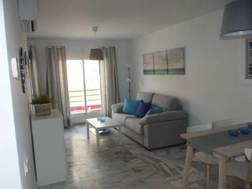 Apartamento En El Paseo Mar�timo Con Wifi Gratis
