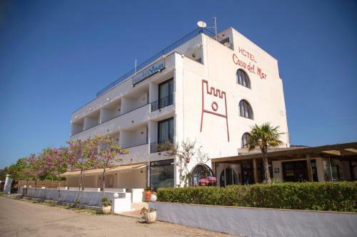 Casa Del Mar Hotel & Apartaments