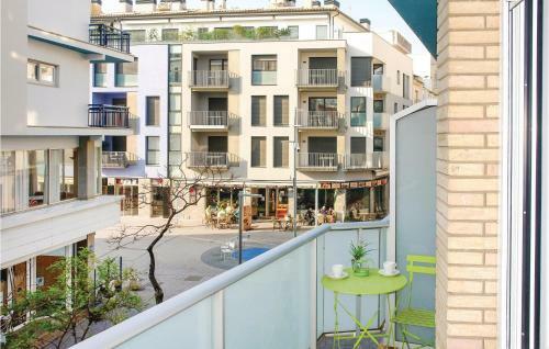 Four-bedroom Apartment In Roses