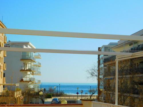 Apartamento Con Gran Terraza Con Vistas Al Mar En Roses