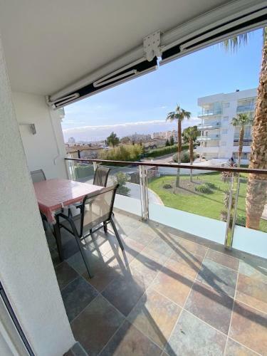 Apartamento Porto Marina Roses