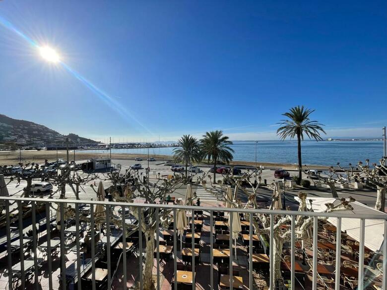 Apartaments Voramar Roses