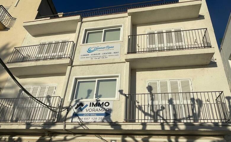 Apartaments Voramar Roses
