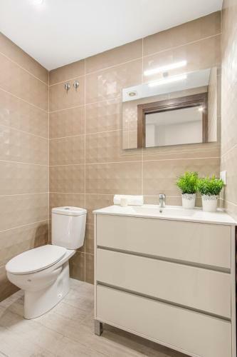 Central Apartment 50m Beach 1