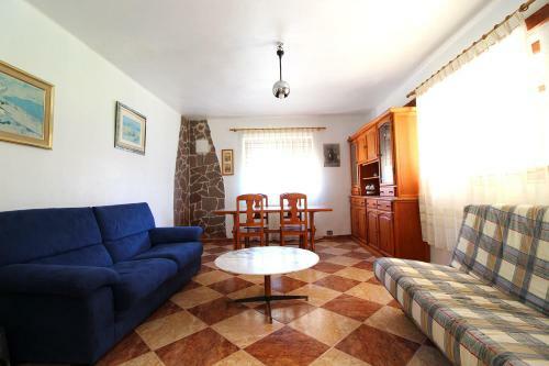 Casa Con Jard�n En La Playa de Almard�