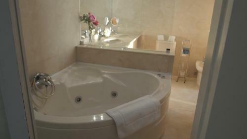 Bartolomeu Beach Apartments