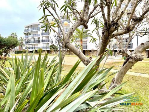 Apartbeach Malta Capri Front Beach