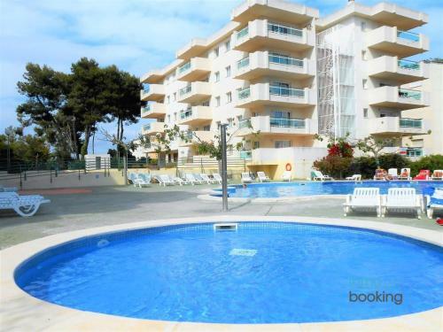 Apartamento Inmobooking Vancouver ,climatizado Y Con Piscina