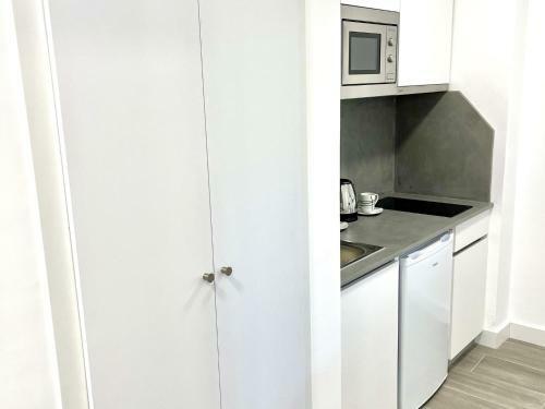 Apartbeach Novelty Deluxe