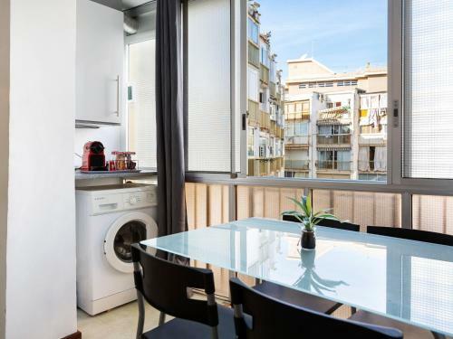 Quaint Apartment In Salou Near Sea Beach