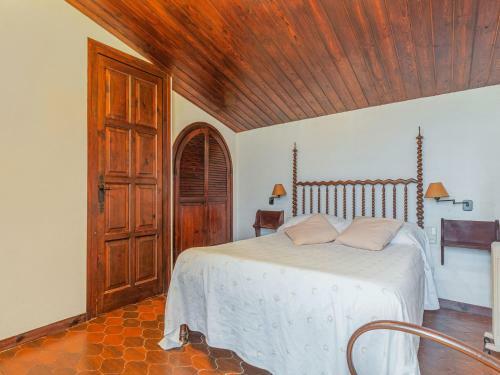 Quaint Villa In Sant Acisclo de Vallalta With Swimming Pool