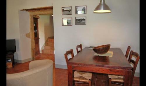 Villa In Sant Andreu Salou Sleeps 4 With Pool And Air Con