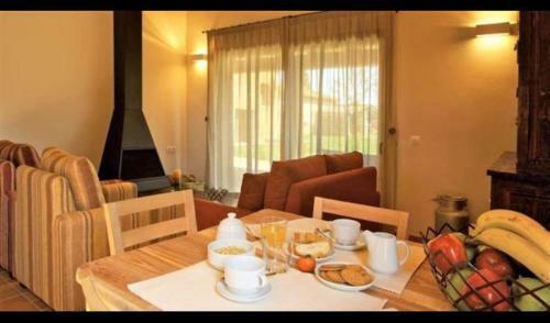 Sant Andreu Salou Villa Sleeps 4 With Pool