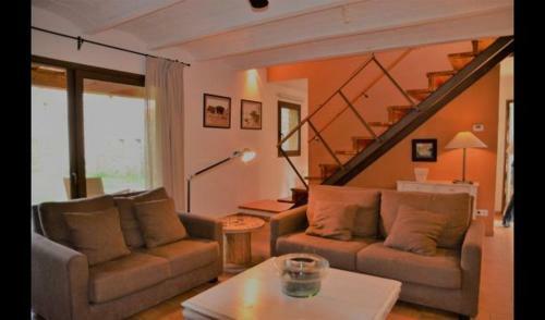 Sant Andreu Salou Villa Sleeps 6 With Pool