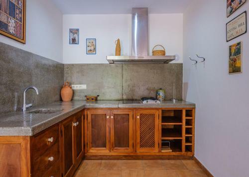 Villa Salada Ibiza, Piscina & Wifi Gratis