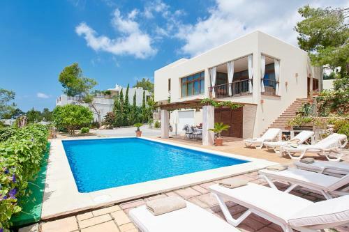Villa Salada Ibiza, Piscina & Wifi Gratis