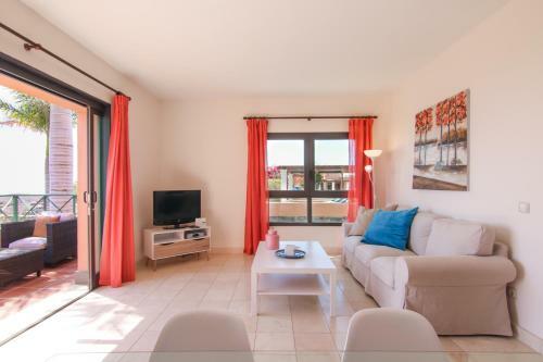 Salobre Villa, 5pax, Pool And Great Views