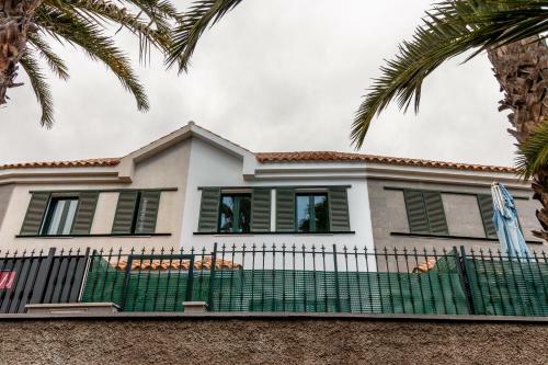 Flatguest San Fernando + 4bdr + Terrace + Parking