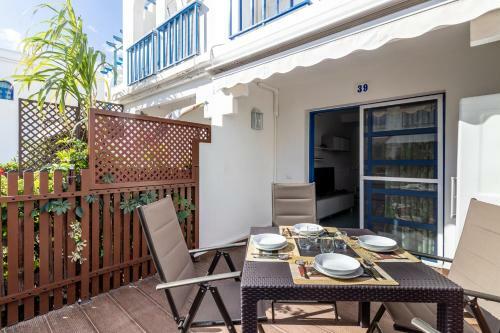 Flatguest Playmar * Pool * Terrace * Beach
