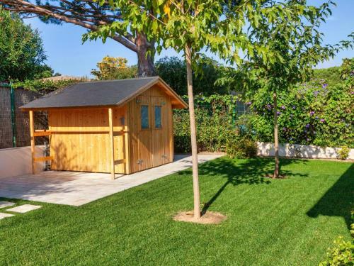 Holiday Home Emporion