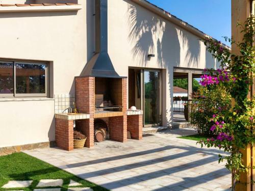 Holiday Home Emporion