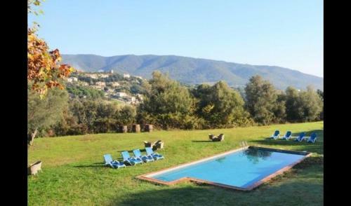 Sant Antoni de Calonge Villa Sleeps 7 With Pool