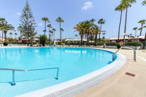 Flatguest Los Tunos +garden +pool +wifi