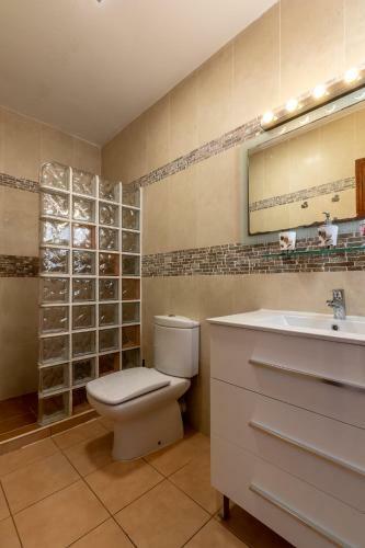 Flatguest Los Tunos +garden +pool +wifi