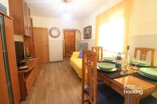 Apartamento La Perla de Sant Carles-inmobooking