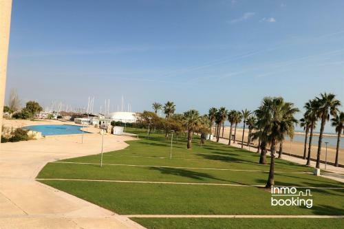 Apartamento La Perla de Sant Carles-inmobooking