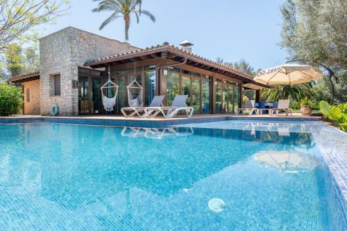 La Casa Del Tala�ot