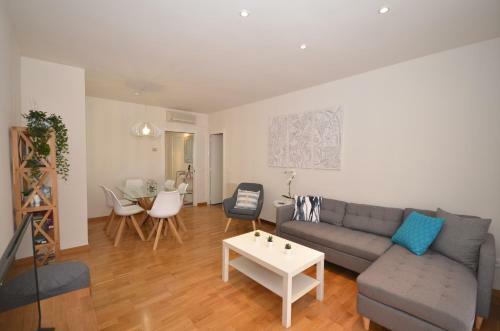 3090 Gran Apartamento Familiar Plaza Del Mercado