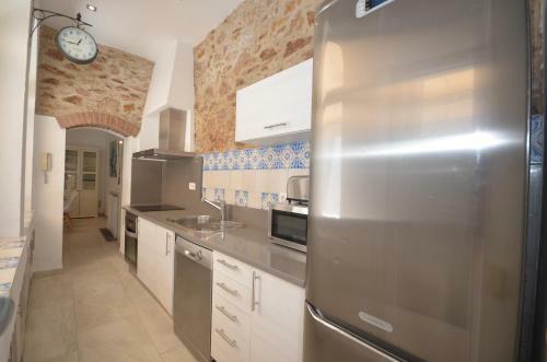 Casa Se�orial En El Centro Con Gran Patio